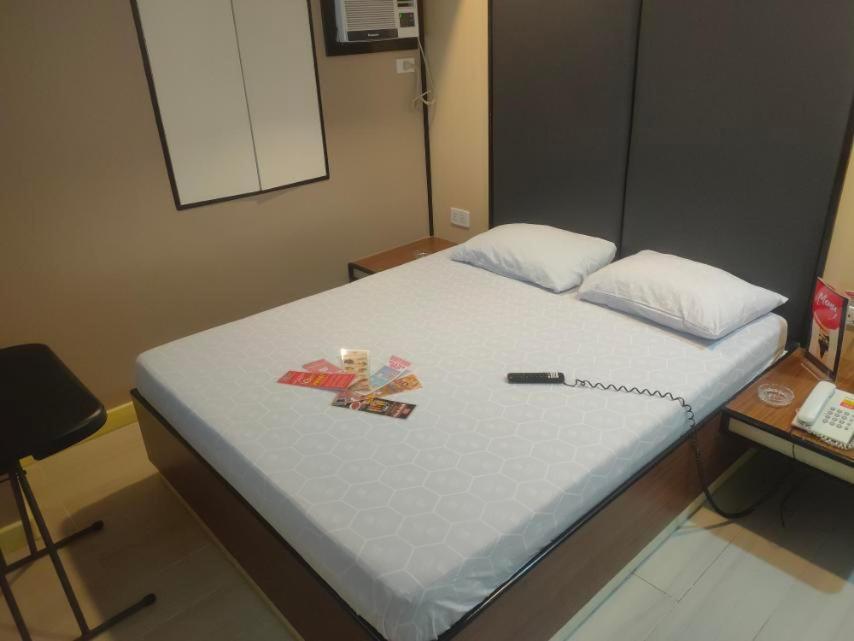 Hotel Sogo Macapagal Paranaque City Eksteriør billede